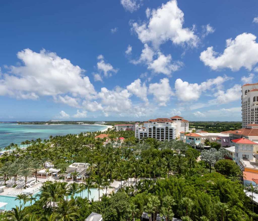 views of the ocean and baha mar