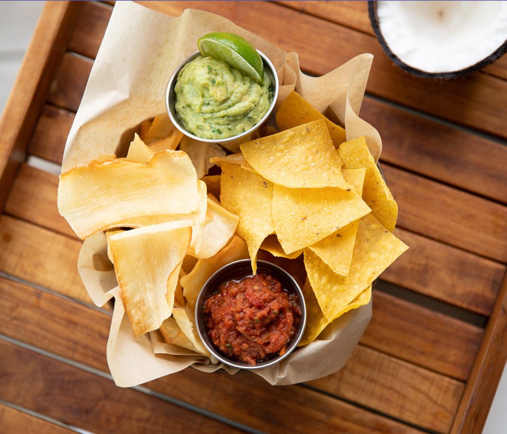Chips with guacamole and salsa