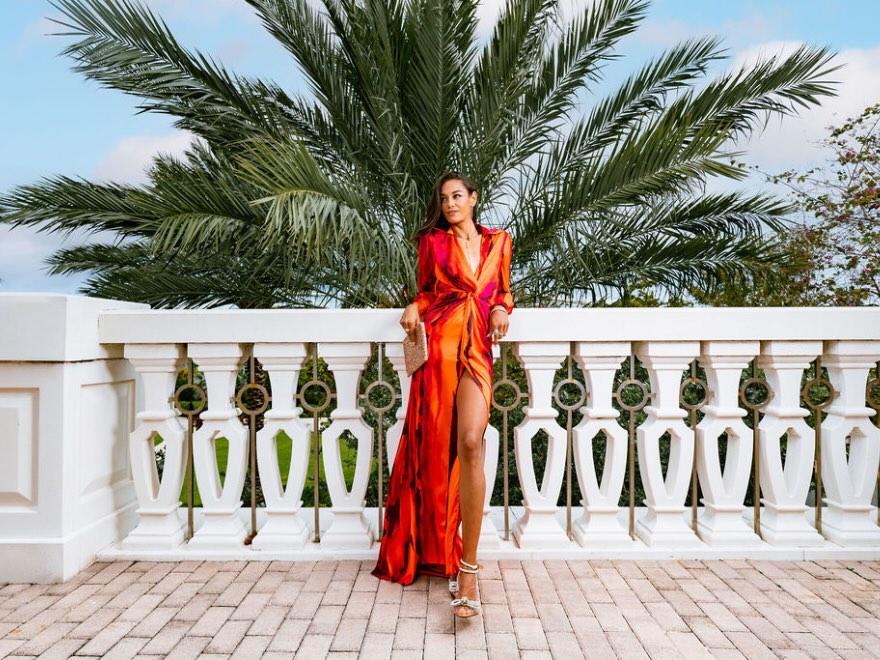 a fashionable woman staying at SLS Baha Mar