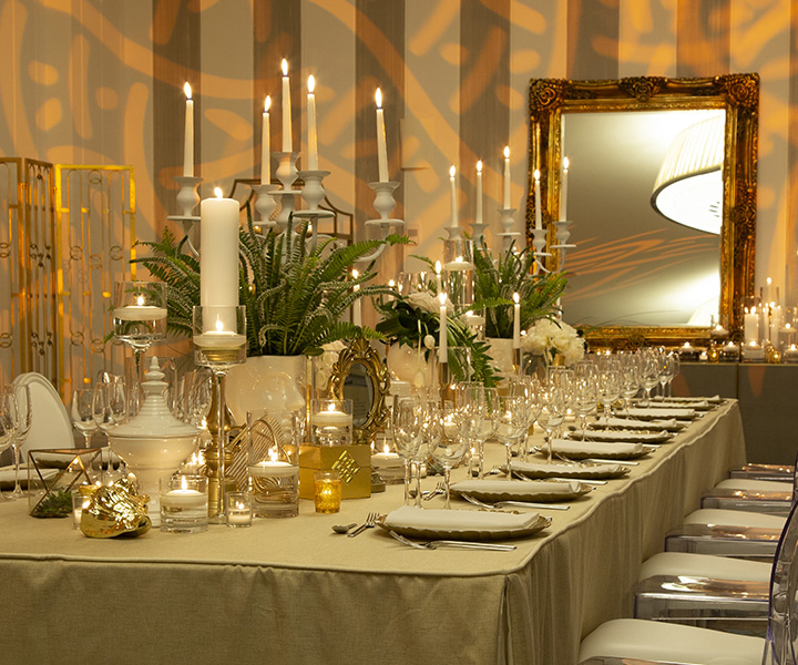 Beautiful table decorations for the wedding venue