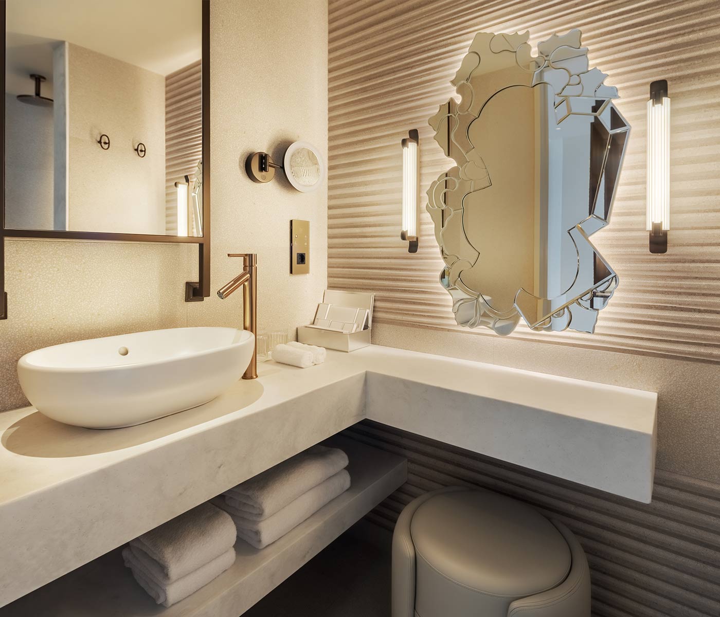 Marina View Luxury Rooms | SLS Barcelona